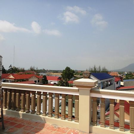 Borey Vatanac Guesthouse 贡布 外观 照片