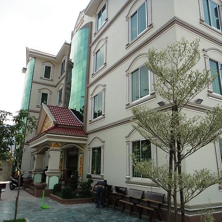 Borey Vatanac Guesthouse 贡布 外观 照片