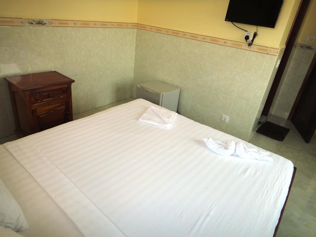 Borey Vatanac Guesthouse 贡布 外观 照片