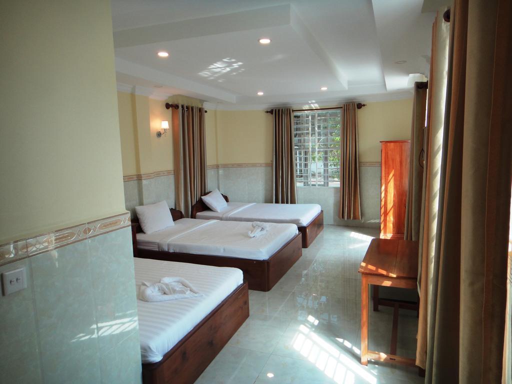 Borey Vatanac Guesthouse 贡布 外观 照片