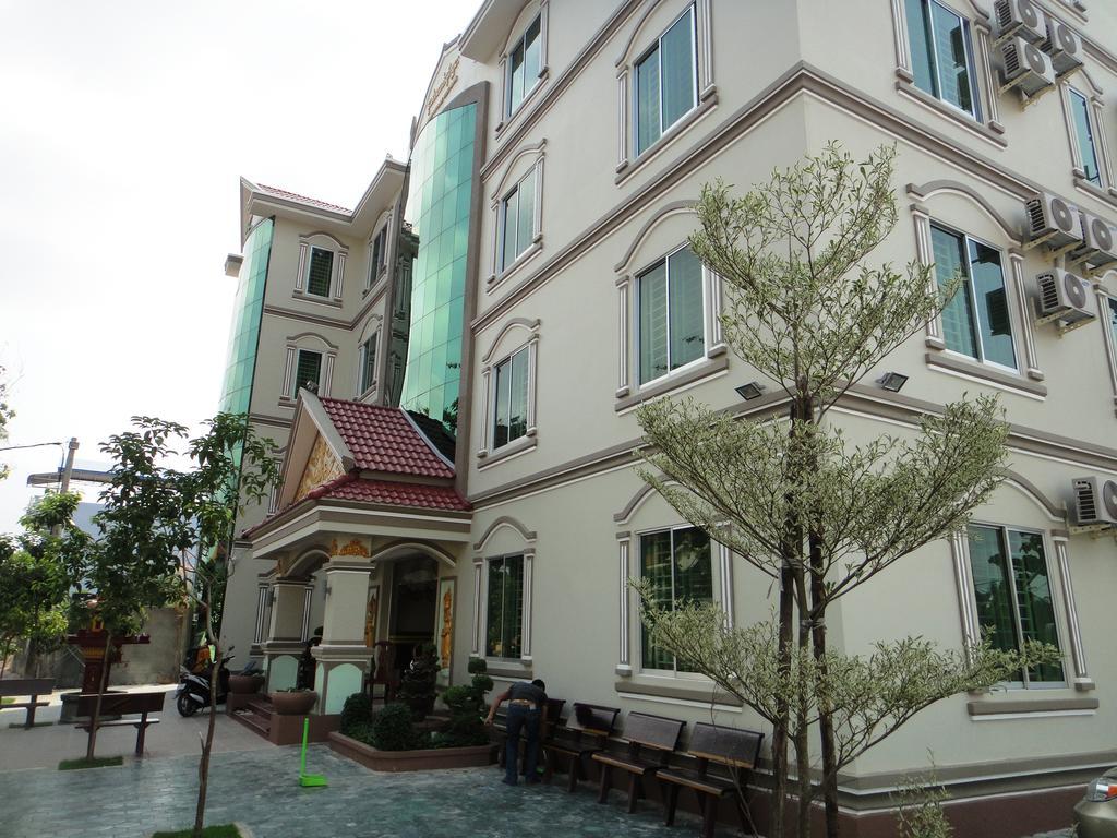 Borey Vatanac Guesthouse 贡布 外观 照片