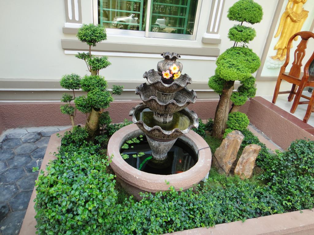 Borey Vatanac Guesthouse 贡布 外观 照片