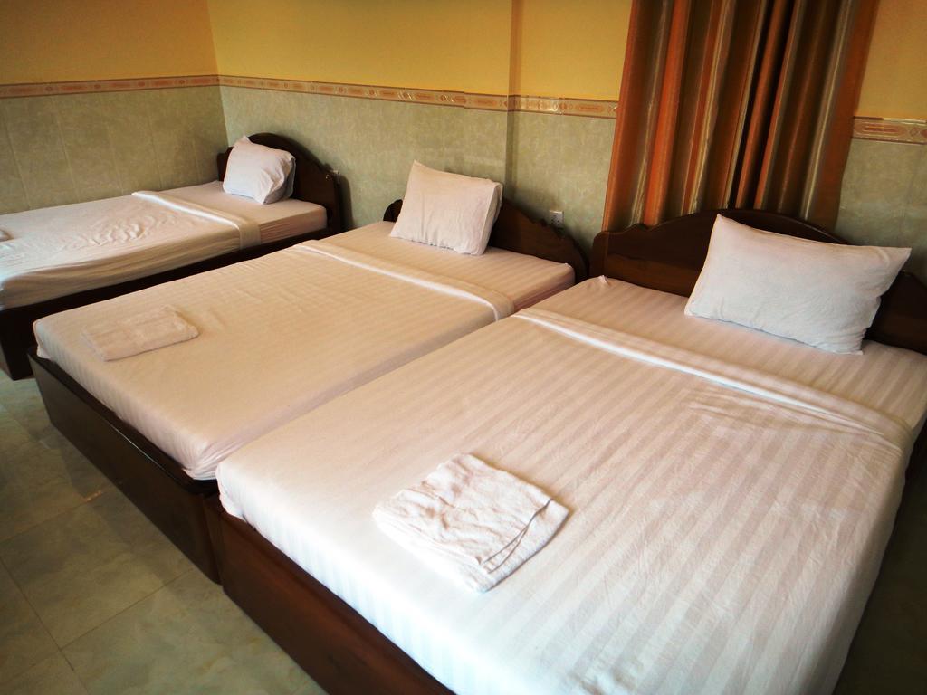 Borey Vatanac Guesthouse 贡布 外观 照片